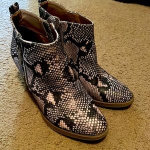 Snake Skin boots